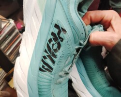 $77 HOKA Women's Bondi 7 Women's 8.5 Wide